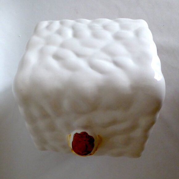 NEW VINTAGE 10” HOLIDAY CHRISTMAS GINGERBREAD HOUSE CERAMIC COOKIE JAR - Picture 11 of 15